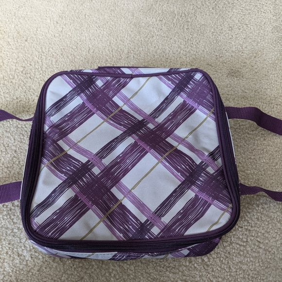 Thirty-One Thermal - Picture 2 of 5